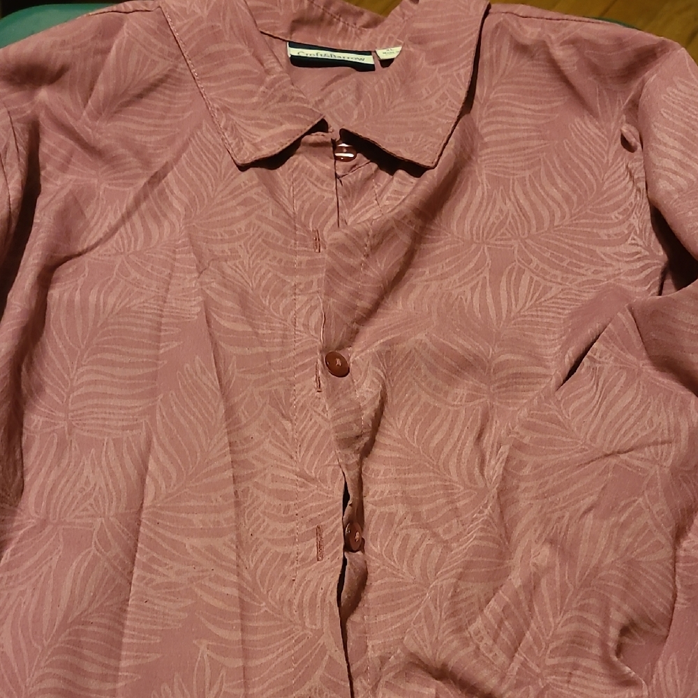 Croft & Barrow Rose Button-Up Shirt with Leaf Design